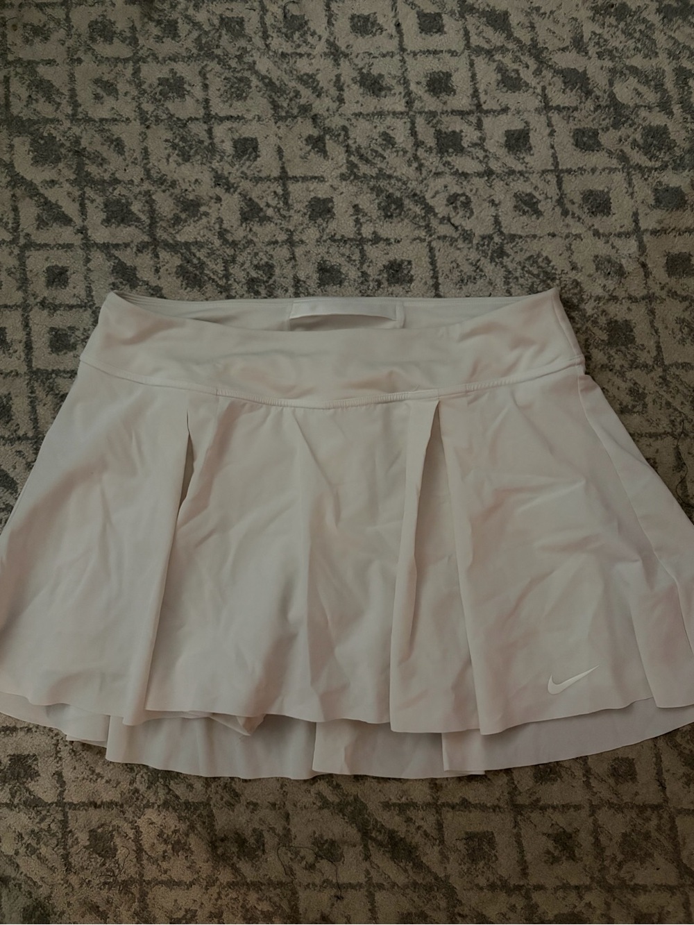Nike Women’s White Pleated Tennis Skort